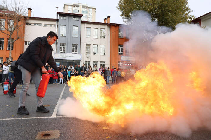 konya-buyuksehir-ozel-cocuklari-afetlere-karsi-hazirladi