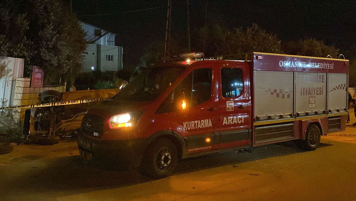 uc-arac-carpisti-2-kisi-oldu-7-kisi-yaralandi-osmaniye