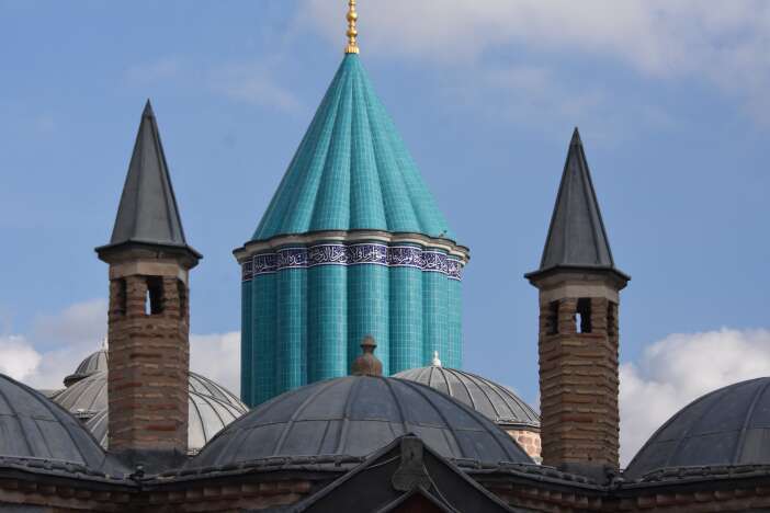 hazreti-mevlana-sebi-arus-konya-yogunluk