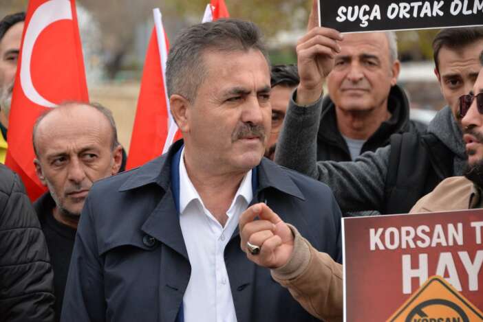 konyadaki-marti-tag-reklamlari-taksicileri-kizdirdi