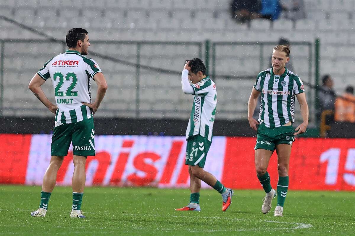 konyaspor-evinde-1-puani-penaltidan-aldi
