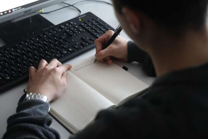 yeni-neslin-kritik-sorununa-dair-konyadan-detayli-tespit-konya-necmettin-erbakan-universitesi-ahmet-kelesoglu-egitim-fakultesi-ogretim-uyesi-prof-dr-004