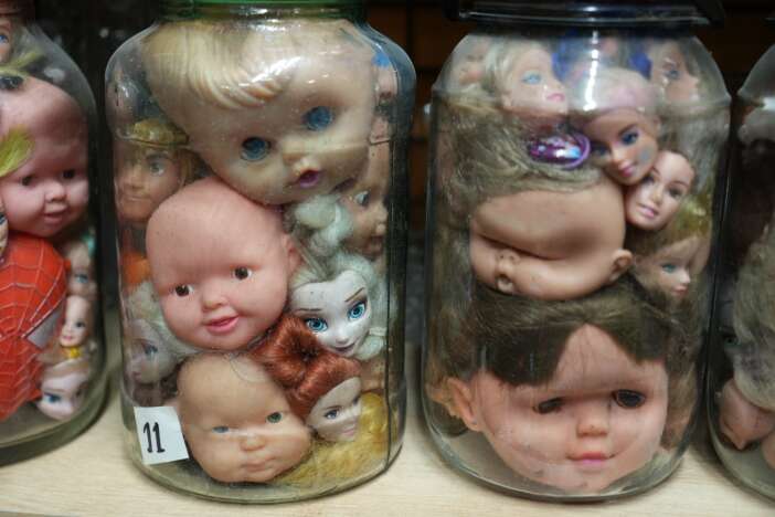 boyle-koleksiyon-gorulmedi-kavanozlara-doldurulmus-binlerce-kafa-var