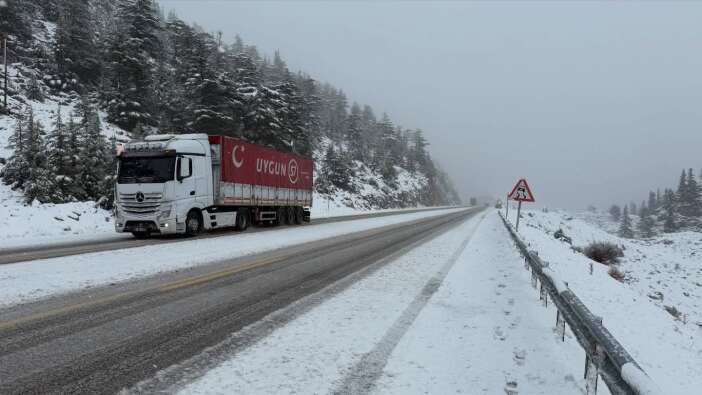 kar-yagdigini-duyanlar-konyaya-akin-etti