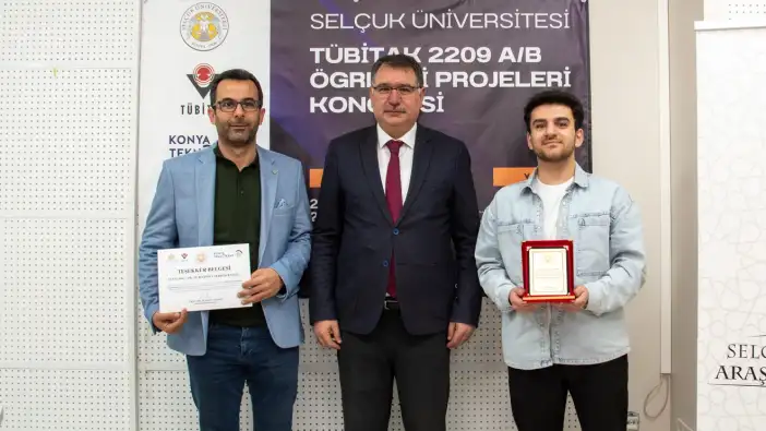 konyadaki-universite-ogrencilerinden-onemli-basari