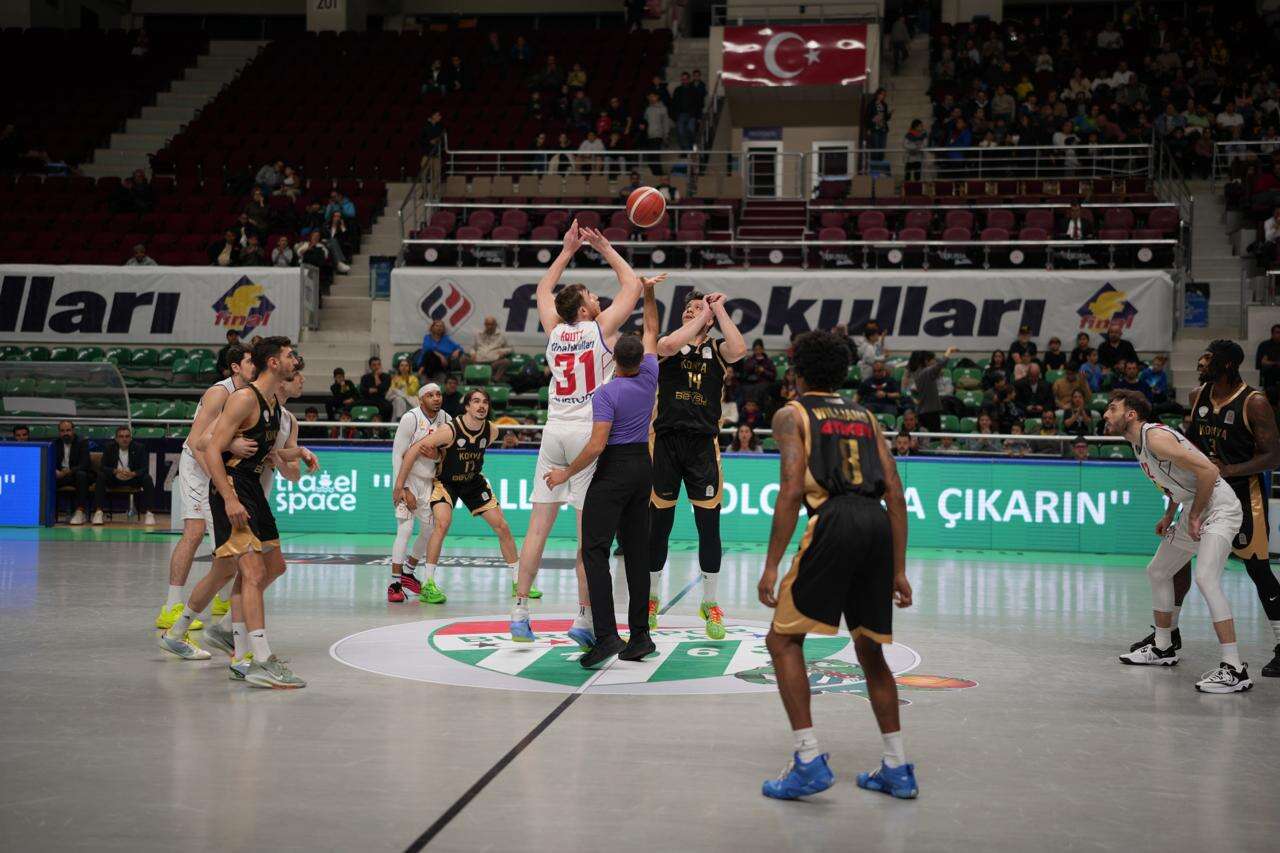 konya-buyuksehirden-uc-bransta-zafer-haftasi