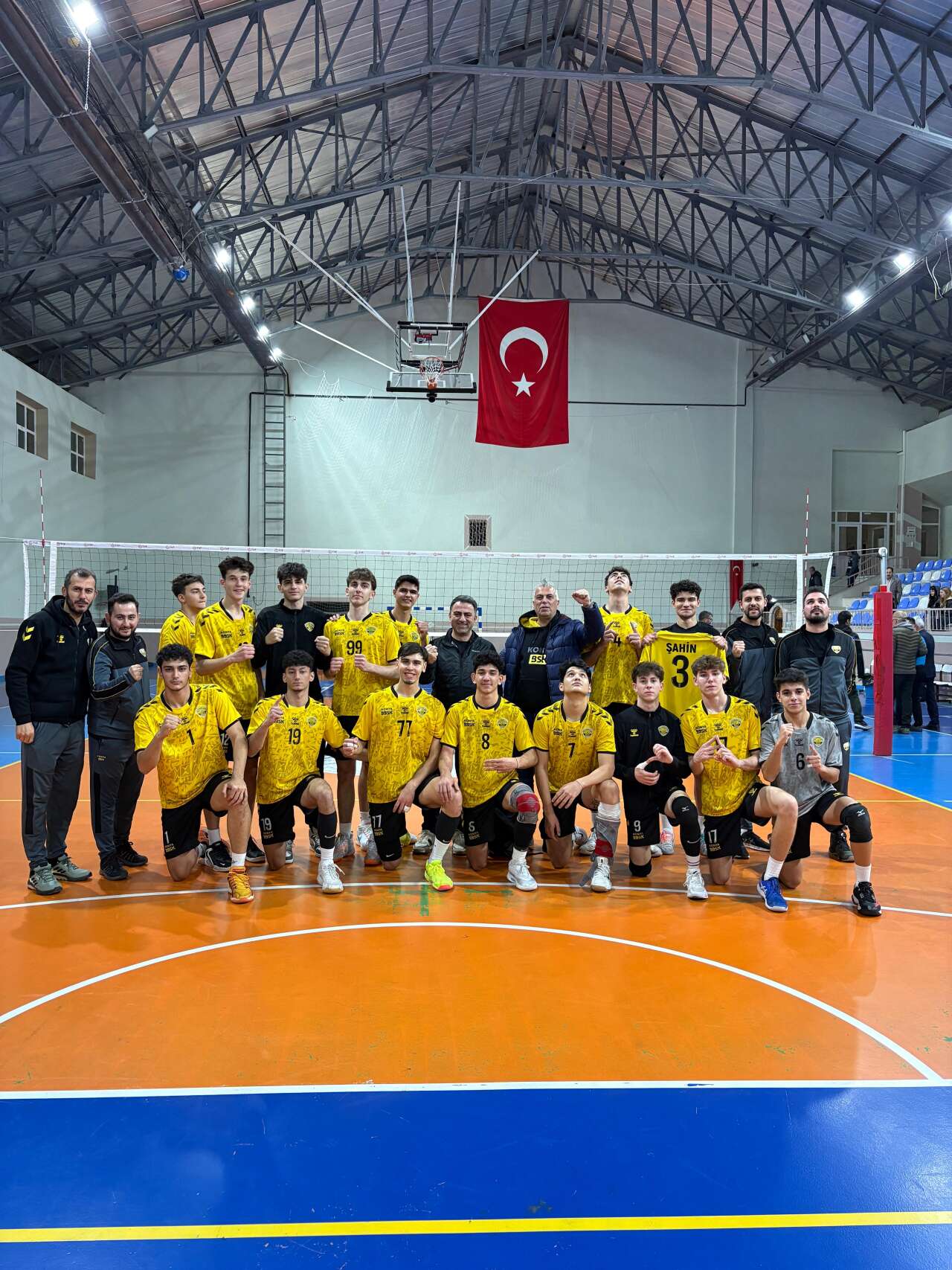 konya-buyuksehirden-uc-bransta-zafer-haftasi