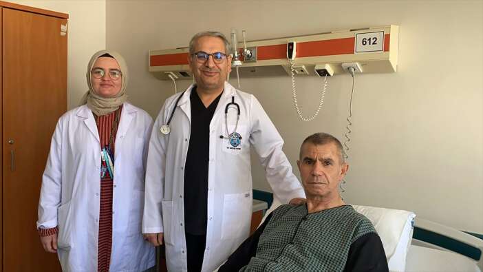 konyada-felc-geciren-hastayi-25-dakikalik-mudahale-yeniden-yuruttu