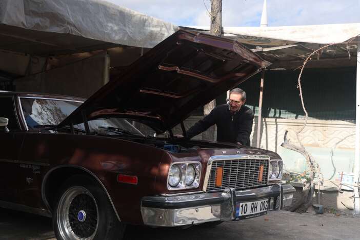 konyadaki-bu-seralarda-sebze-degil-araba-yetistiriliyor