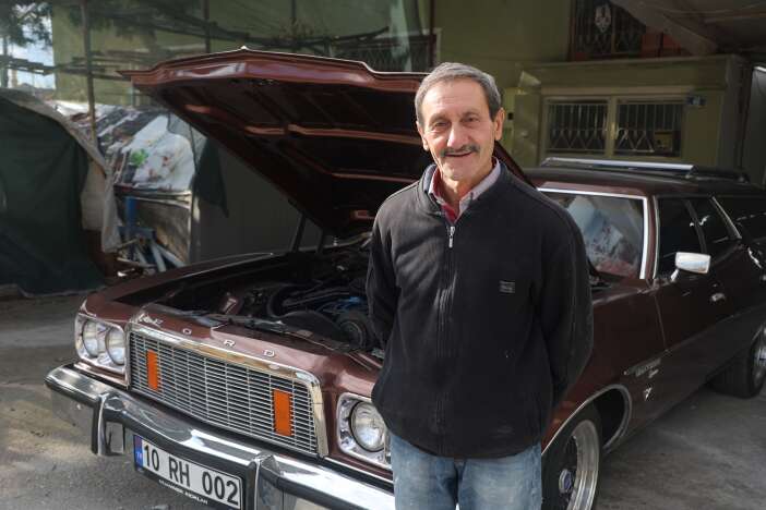 konyadaki-bu-seralarda-sebze-degil-araba-yetistiriliyor