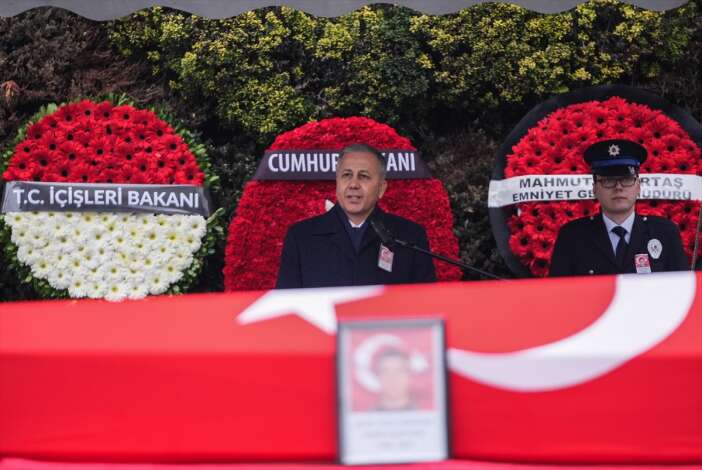 uyusturucu-operasyonunda-sehit-olan-polisimize-aci-veda