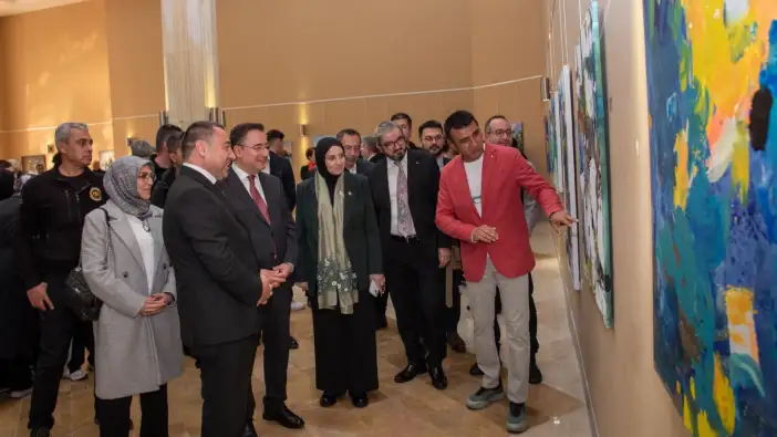 ev-hanimligindan-sanatciliga-uzanan-hikaye-konyada-hayat-buldu