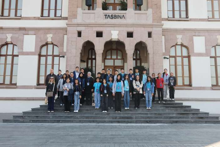 konya-buyuksehir-45-bin-ogrenciyi-yola-cikardi