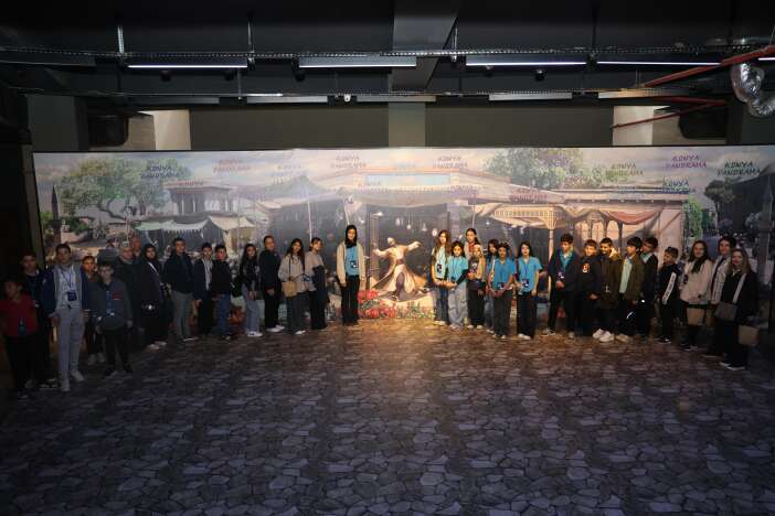 konya-buyuksehir-45-bin-ogrenciyi-yola-cikardi