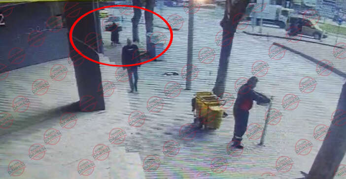 konyada-bebegiyle-kaldirimda-yuruyen-anne-dehseti-yasadi