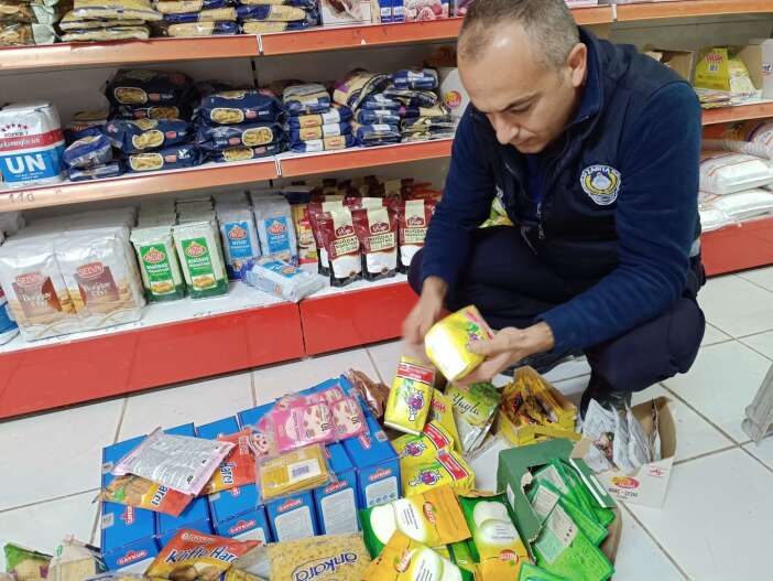 konyada-sok-denetim-bulunmasa-cocuklar-yiyecekti-hepsi-imha-edildi