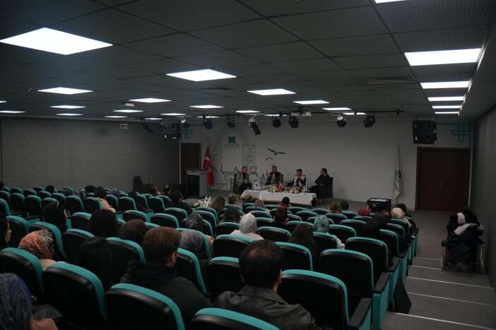 ktoda-medya-ajanslarinin-gelecegi-konusuldu