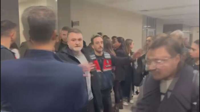 uyusturucu-sorusturmasinda-gozaltina-alinan-mehmet-akif-ersoy-adliyede