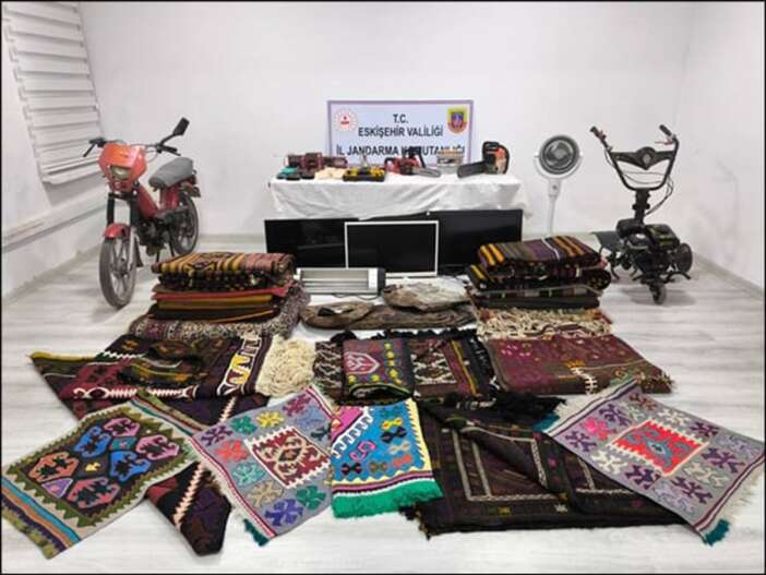 konya-baglantili-mezar-ustasi-hirsizlarina-kelepce-takildi