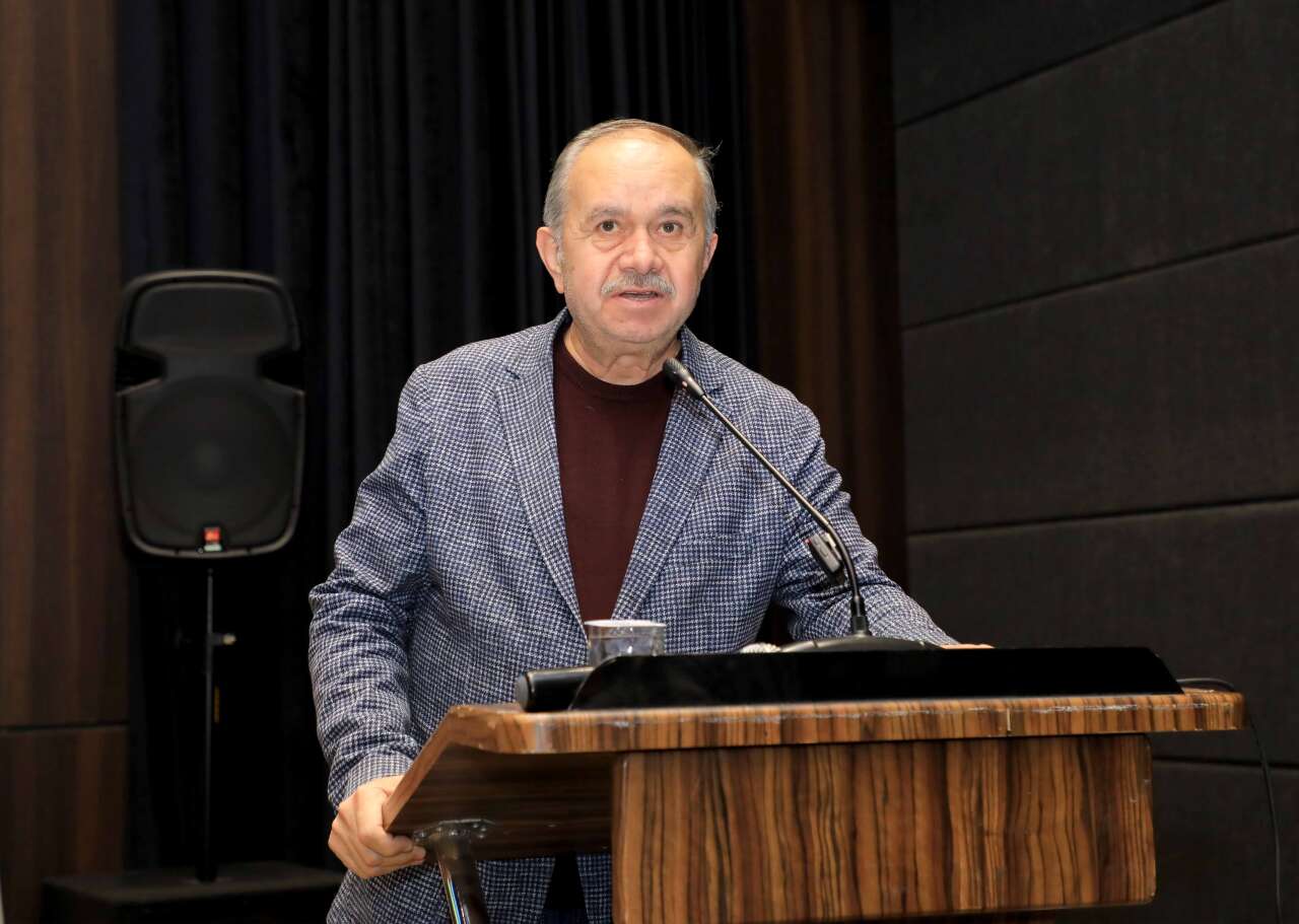 konyada-ilkokullar-arasi-futbol-turnuvasi-buyuk-ilgi-gordu