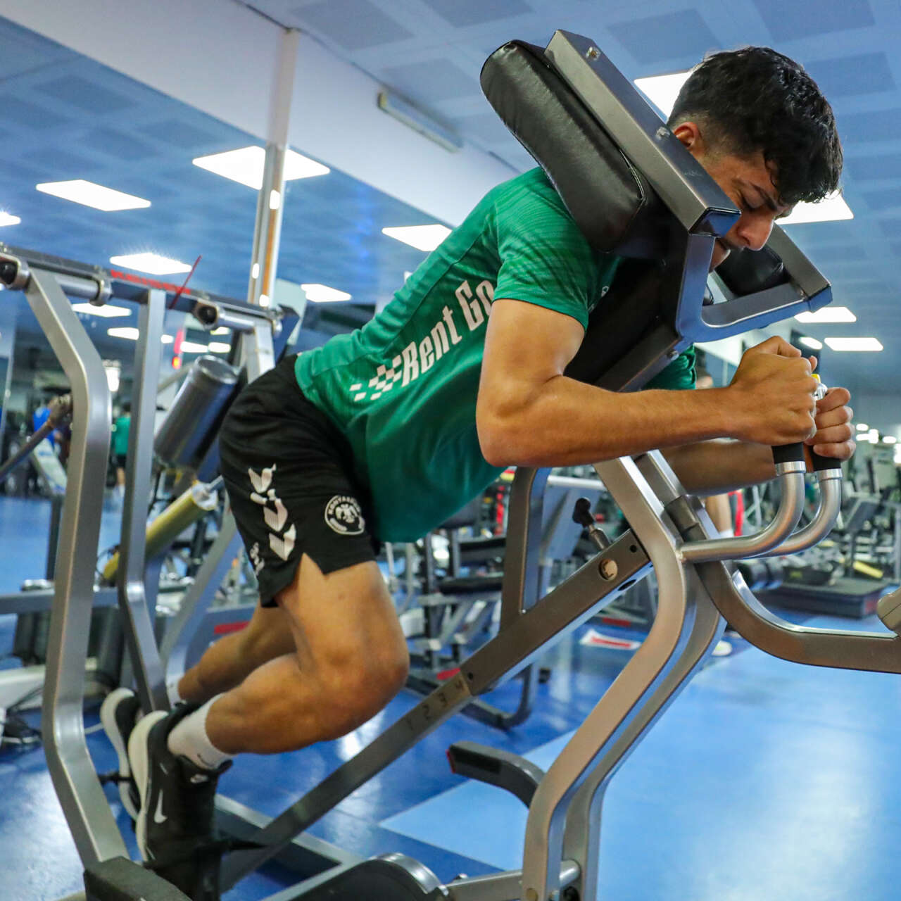 konyaspor-fenerbahce-macina-yogun-tempoda-hazirlaniyor