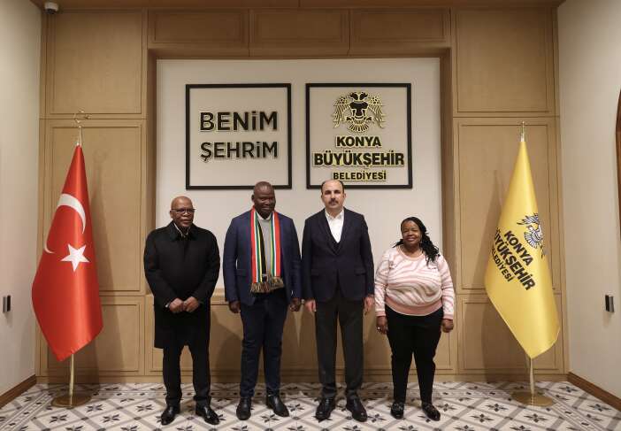 uclg-es-baskani-stofile-sebi-arus-icin-konyada