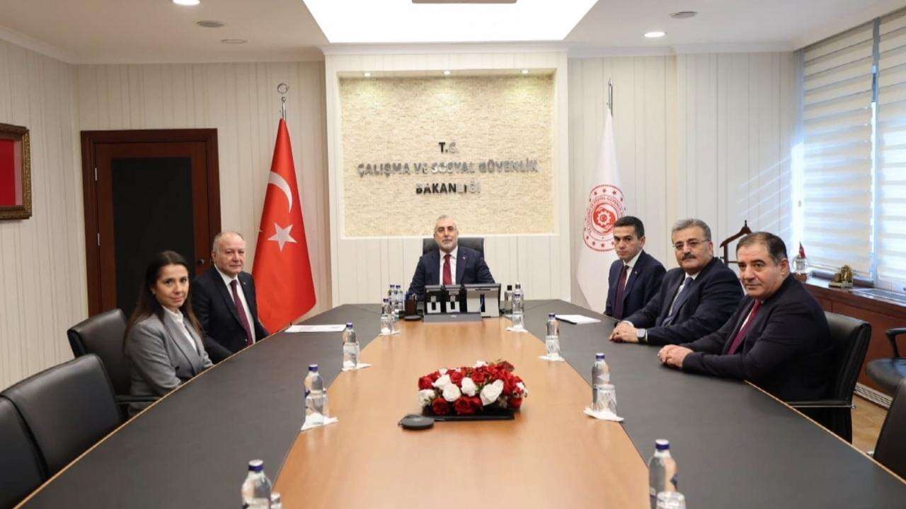 asgari-ucrette-ilk-toplanti-basladi