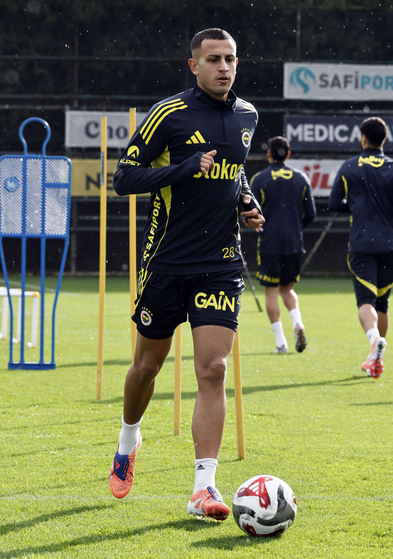 fenerbahcede-konyaspor-mesaisi-basladi