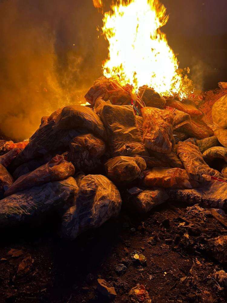 yakalanmasa-cocuklari-zehirleyecekti-tonlarca-urun-imha-edildi