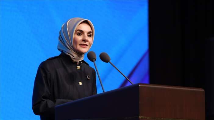 aile-ve-sosyal-hizmetler-bakanligi-3-bin-sozlesmeli-personel-alacak-basvurular-yarin-basliyor