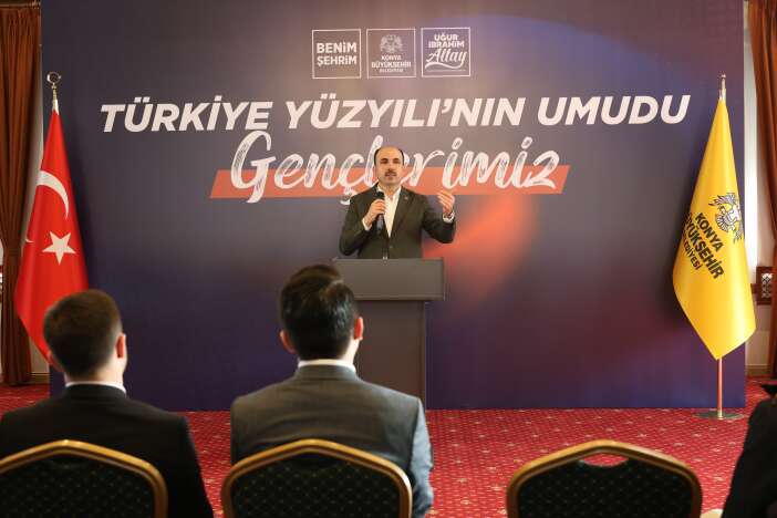 baskan-altay-konyali-genclerle-bir-araya-geldi