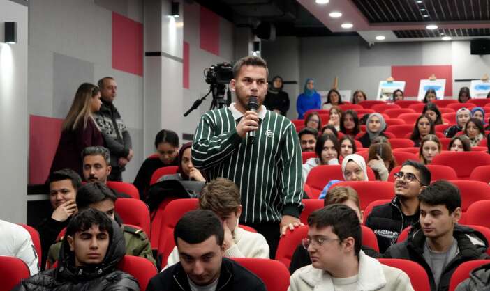 konyada-genclere-ilham-veren-bulusma