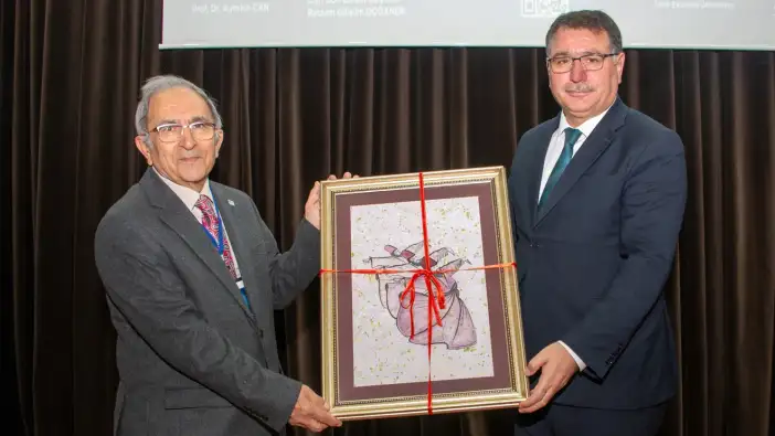 konyada-kuantum-evrenine-yolculuk-yapildi