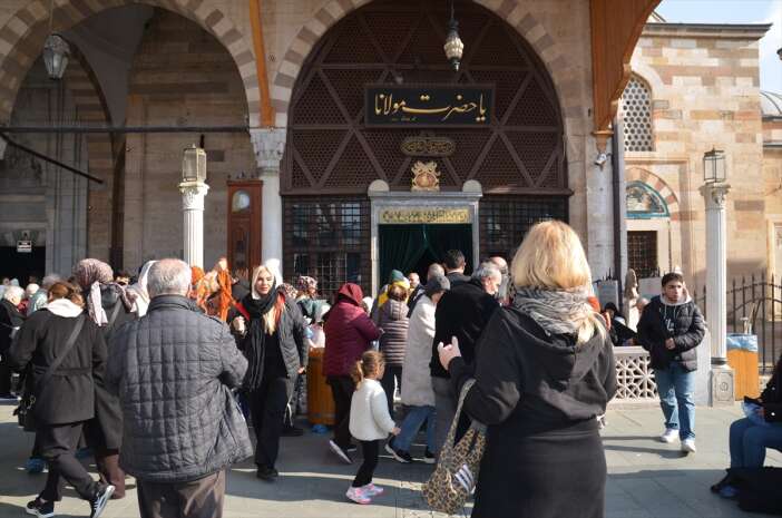 konyaya-ziyaretci-akini-devam-ediyor