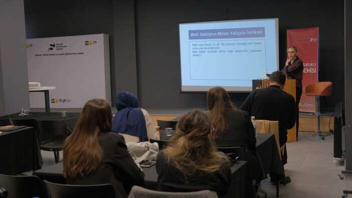 konyadaki-telif-hukuku-akademisine-yogun-ilgi