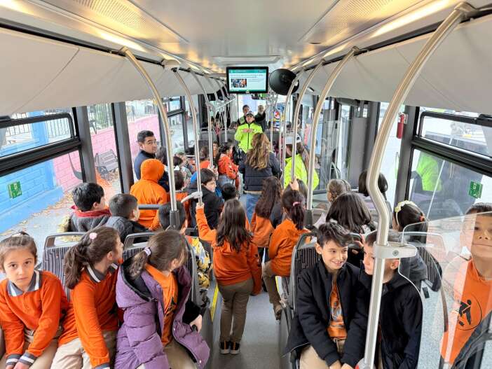 konyali-minikler-nezaket-yolculuguna-cikti