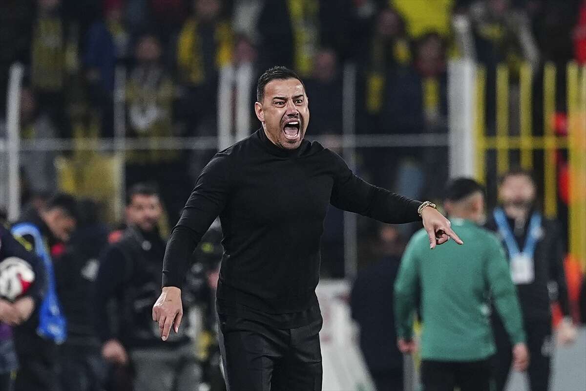 konyaspor-fenerbahce-deplasmanindan-da-puan-cikaramadi