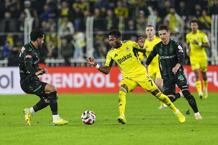 konyasporun-basinda-galibiyeti-olmayan-atan-kotu-bir-aksamdi