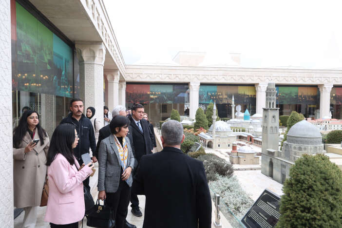 8-ulke-seb-i-arus-icin-konyada-bulustu