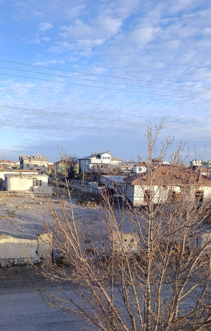 konyanin-bir-ilcesinde-300-ev-yikildi