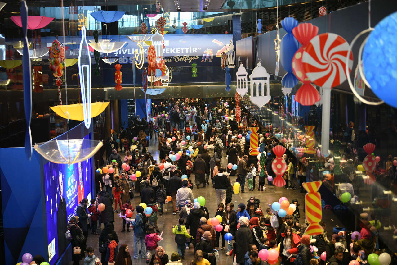 sivlilik-cocuk-bayrami-2025-basliyor-binlerce-cocuga-sivlilik-dagitilacak