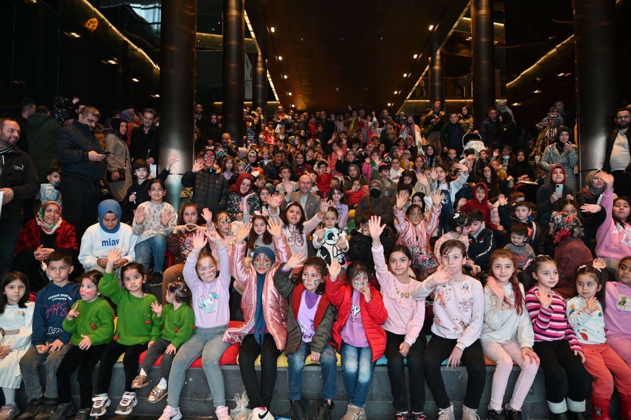 sivlilik-cocuk-bayrami-2025-basliyor-binlerce-cocuga-sivlilik-dagitilacak