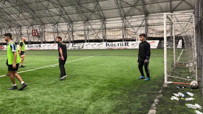 universiteli-gencin-para-kazanma-yontemi-sasirtti