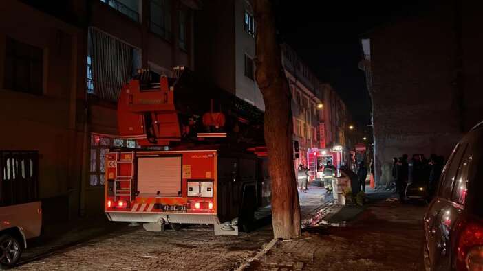 konyada-3-katli-binada-yangin-cikti