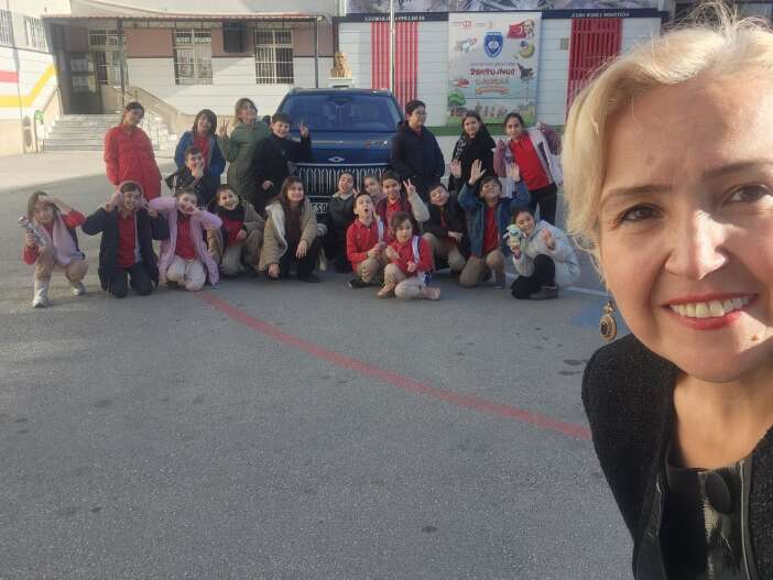 konyadan-getirilen-yerli-ve-milli-robot-okulun-yeni-egitimcisi-oldu