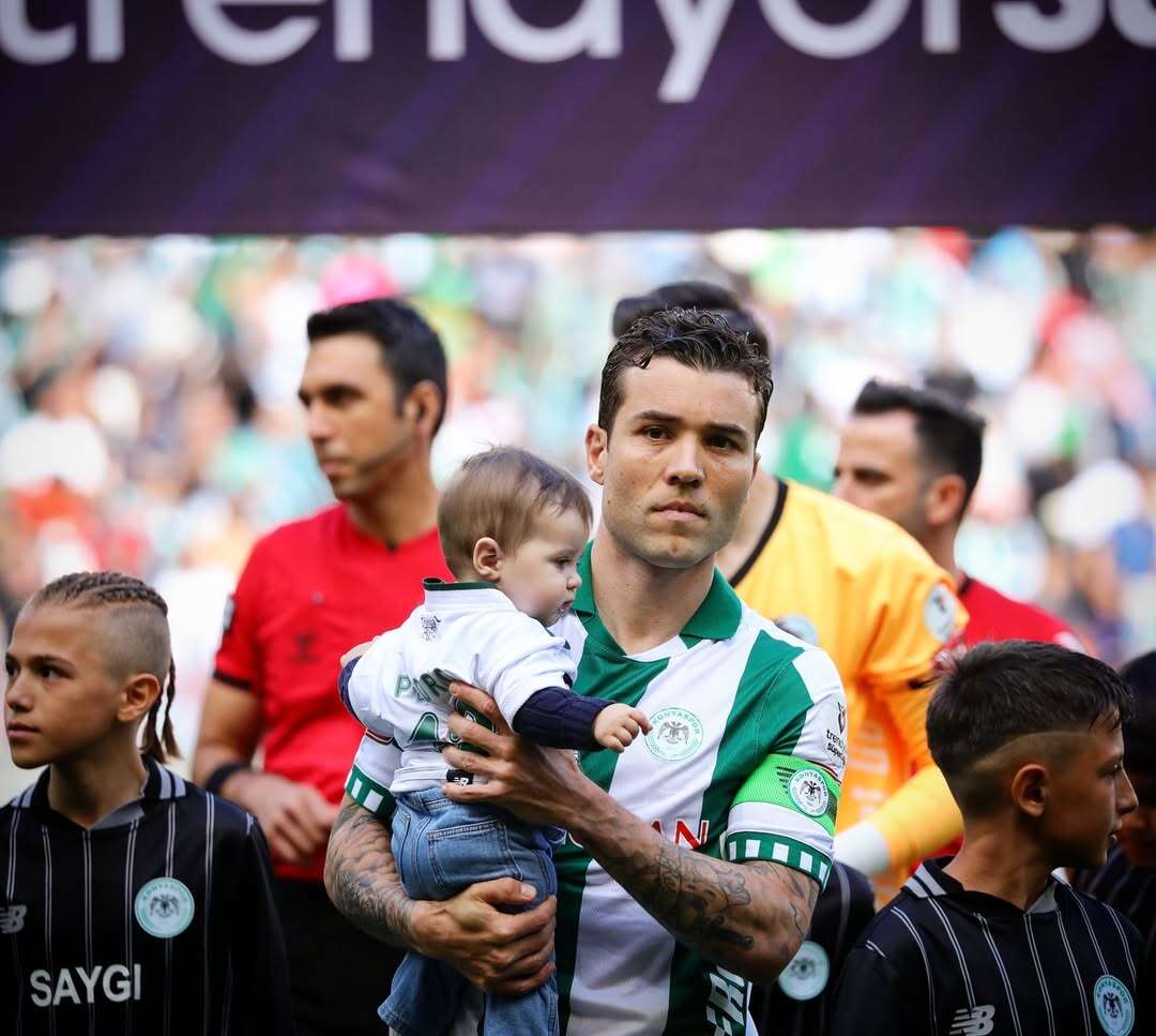 konyaspor-kaptani-guilherme-bu-kez-vergi-borclariyla-gundemde