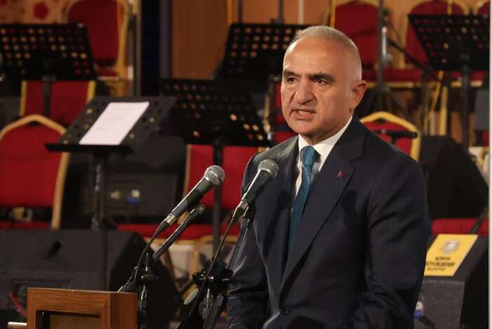 sebi-arusta-konyadan-dunyaya-huzur-ve-birlik-mesaji