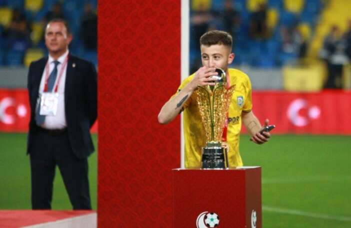 futbolcu-ugurcan-bekci-silahli-saldiriya-ugradi