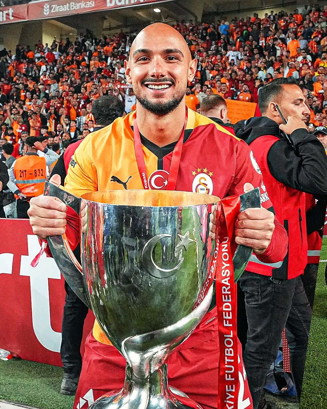 konyaspor-galatasaraydan-2-oyuncunun-pesinde