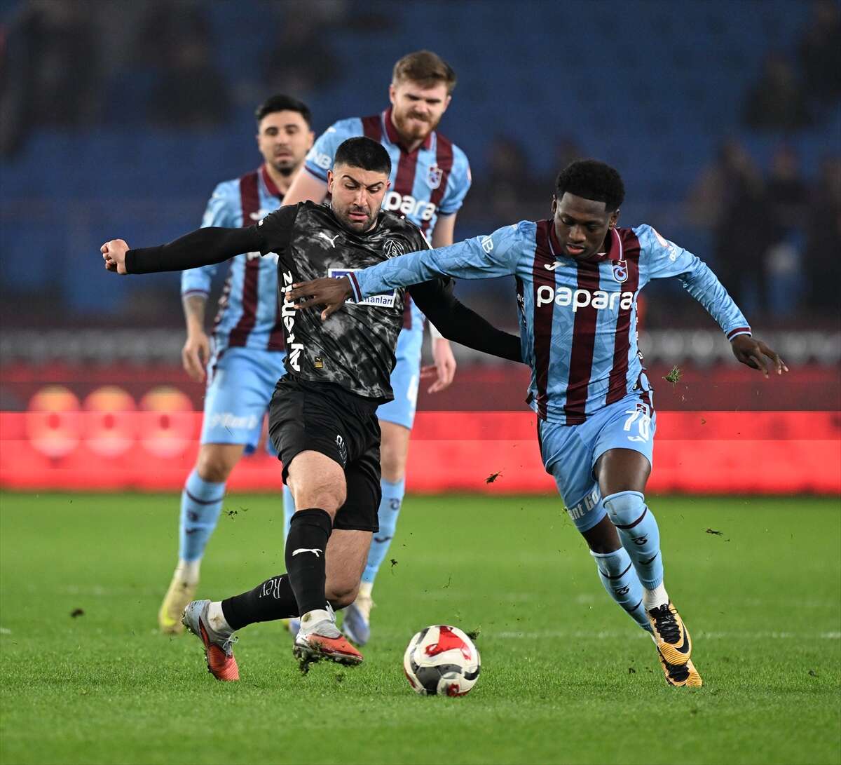 trabzonspor-evinde-221-gun-sonra-yenildi